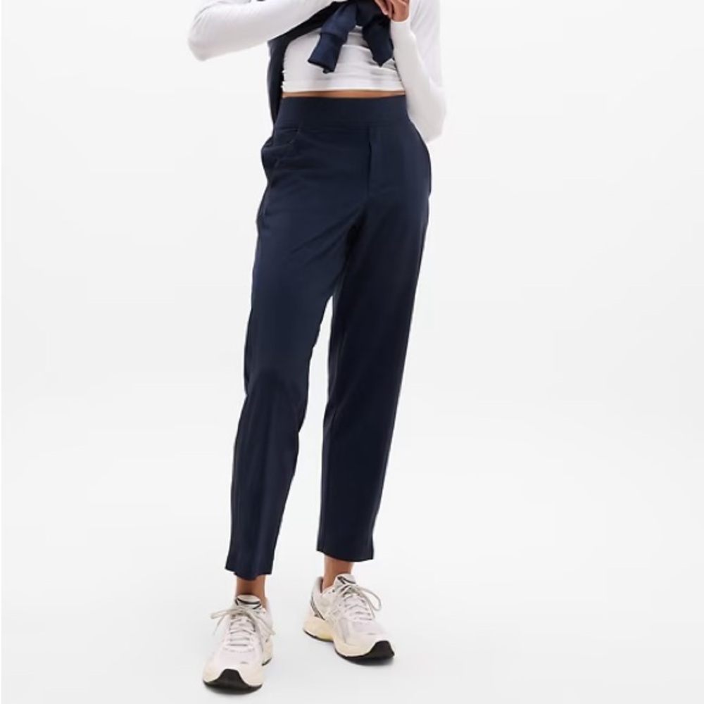 BNWT Athleta Black Ribbed The Brooklyn Ankle Pants